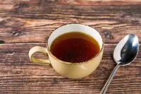 Consommé – jak zrobić klarowny, aromatyczny bulion wołowy z kuchni francuskiej?