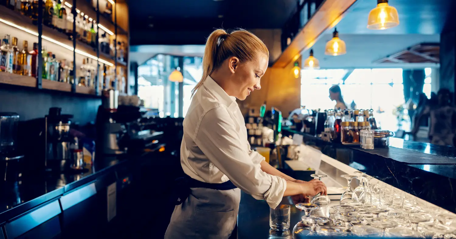 Przewodnik po dry shake: wszystko, co musisz wiedzieć o tej technice