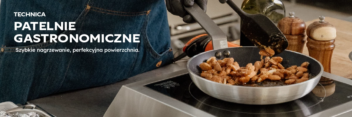 Patelnia gastronomiczna Technica na płycie indukcyjnej, smażenie mięsa w profesjonalnej kuchni