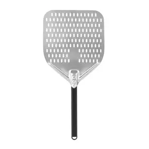 Perforowana łopata do pizzy ze stali nierdzewnej z aluminiowym uchwytem, kwadratowa, 300x355x660 mm | TECHNICA, Pizza Line