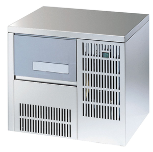 Kostkarka do lodu typu full cube 22 kg/24 h, pojemność zasobnika 4 kg, chłodzona powietrzem, 0,32 kW, 540x430x470 mm | NTF, IC 35 A