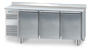 Stół chłodniczy piekarniczy, 3-drzwiowy, 2050x800x850 mm | DORA METAL, DM-S-94007