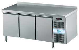Stół chłodniczy 3-drzwiowy z własnym chłodzeniem, GN 1/1, 0,46 kW, 1725x700x850 mm | RILLING, AKT EK731 1601-1/1/1